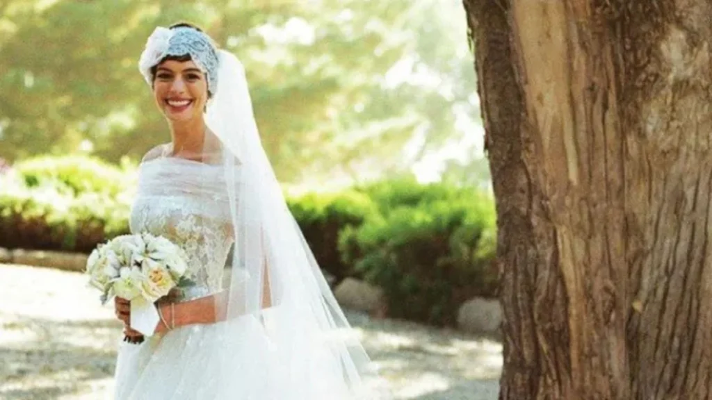 anne hathaway husband