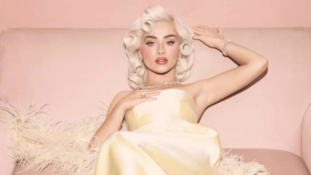 Espresso Era Outfit — Golden Glam Energy